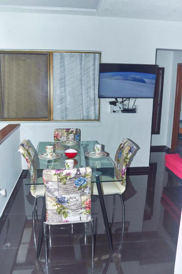 Cozy Apartment Excellent Location, Air Conditioning Cali Exteriör bild