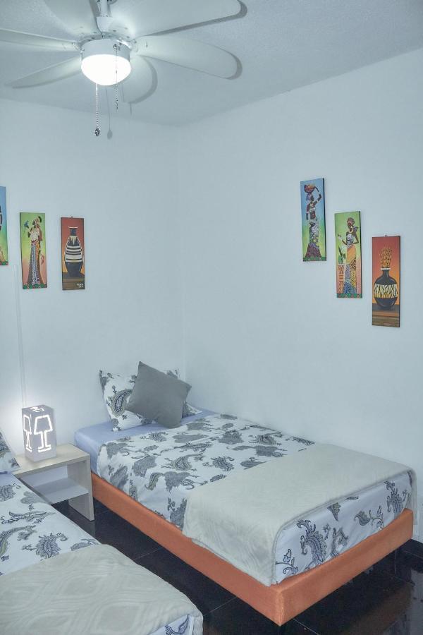 Cozy Apartment Excellent Location, Air Conditioning Cali Exteriör bild