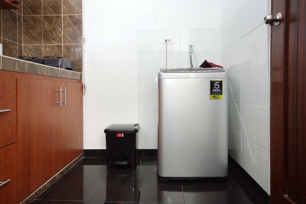 Cozy Apartment Excellent Location, Air Conditioning Cali Exteriör bild