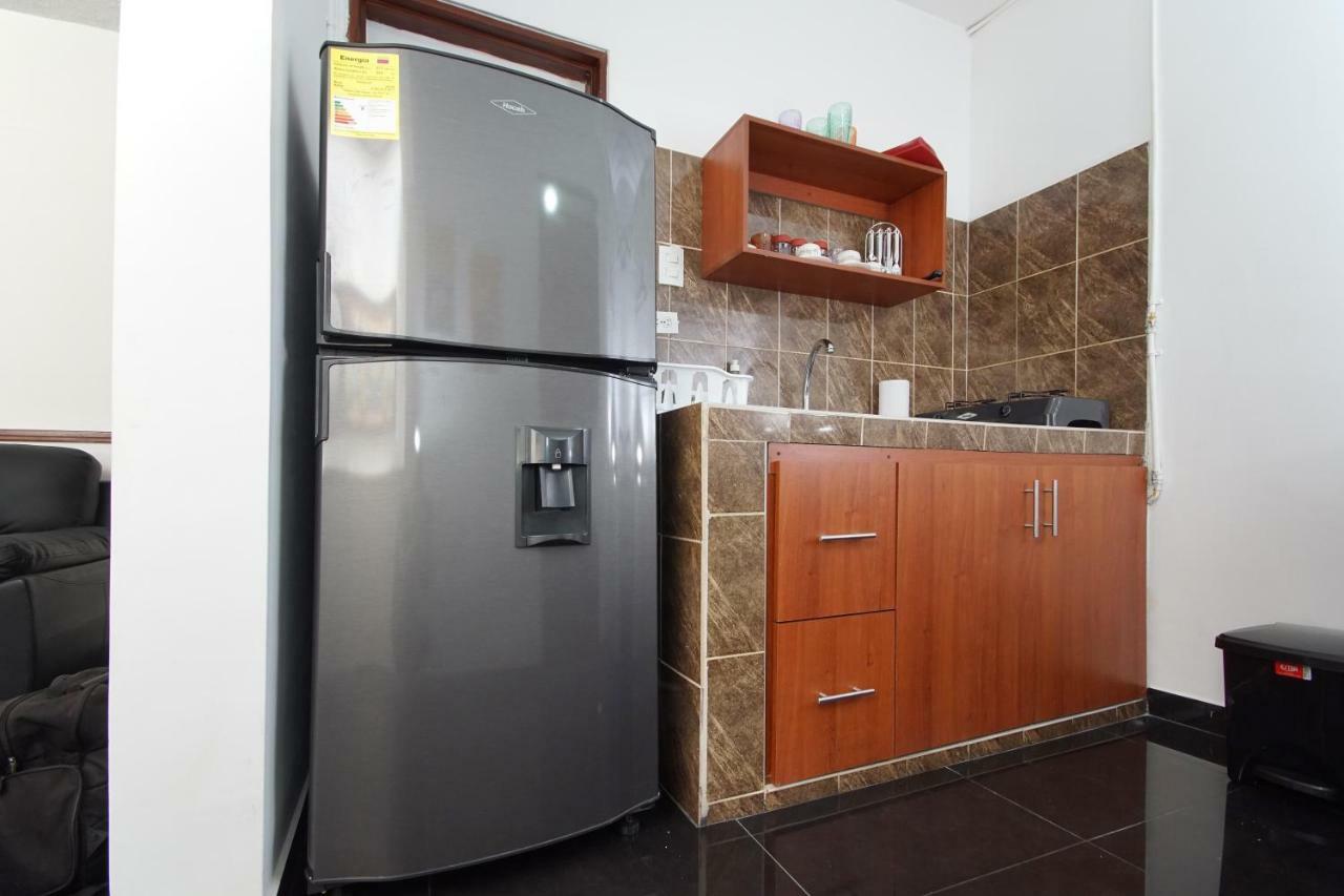 Cozy Apartment Excellent Location, Air Conditioning Cali Exteriör bild